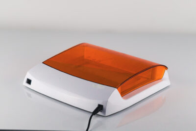 Glo-Plate™ White Photoactivation Device - Image 2