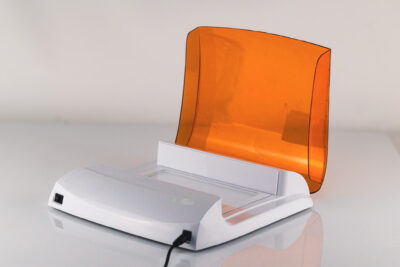 Glo-Plate™ White Photoactivation Device - Image 3